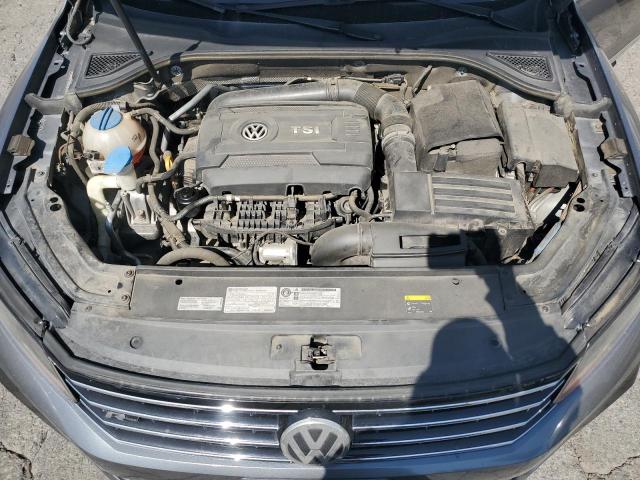 2017 VOLKSWAGEN PASSAT R-L - 1VWDT7A36HC007178
