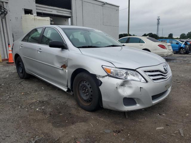 Vin: 4t1bf3ek1au019732, lot: 58469755, toyota camry base 20104