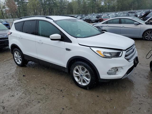 Vin: 1fmcu9gd2jua76985, lot: 55743855, ford escape se 20184