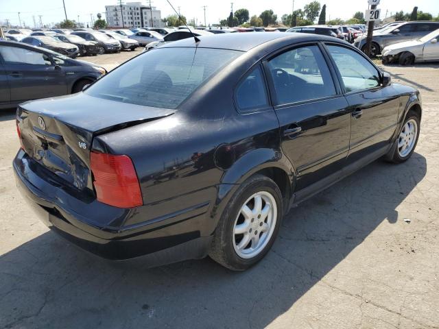 VOLKSWAGEN PASSAT GLS 2000 black  gas WVWMD23B0YP307525 photo #4