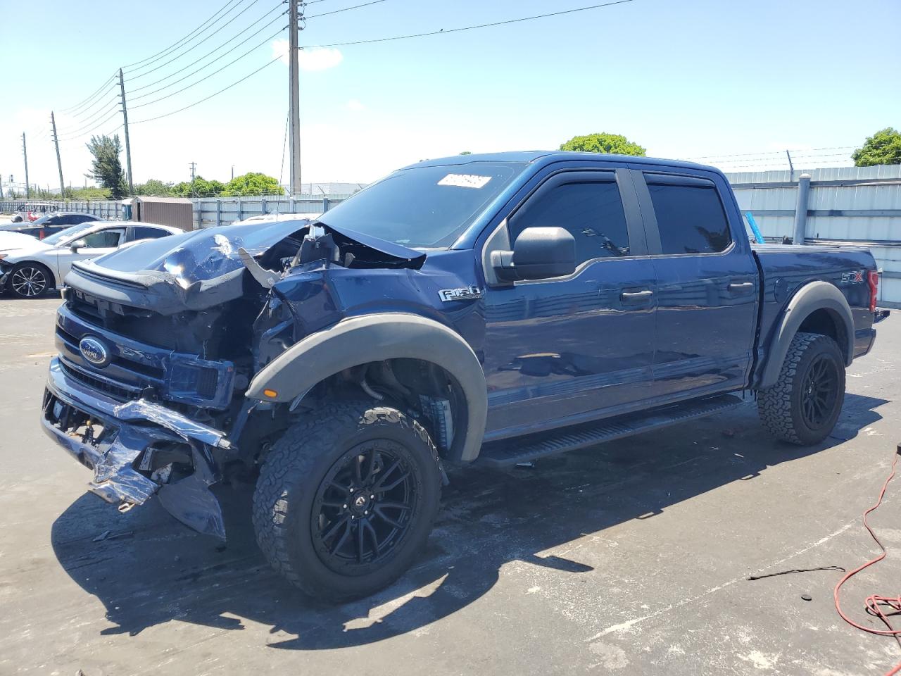 FORD F-150 SUPERCREW