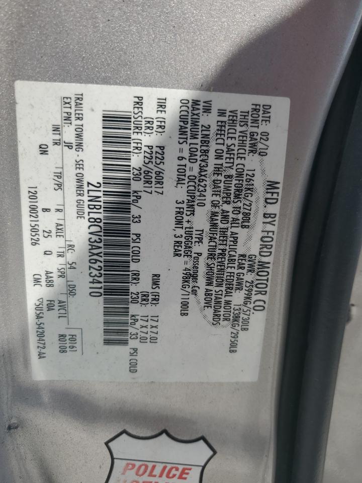 LINCOLN TOWN CAR SIGNATURE LIMITED