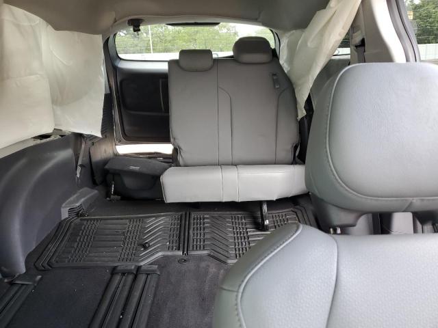2022 TOYOTA SIENNA XLE - 5TDJRKEC3NS122316