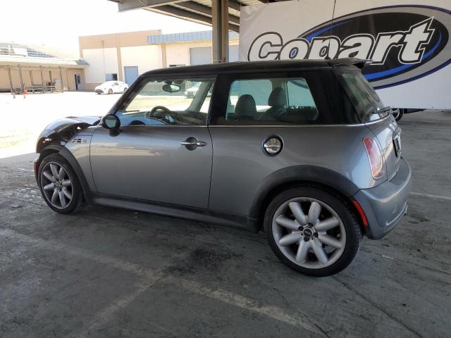 MINI COOPER S 2003 gray  gas WMWRE33433TD72220 photo #3