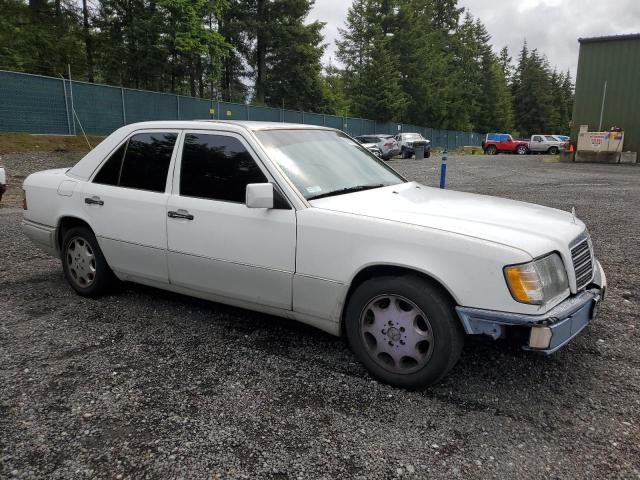 Vin: wdbea32e8rc060731, lot: 59061165, mercedes-benz e-class 320 19944