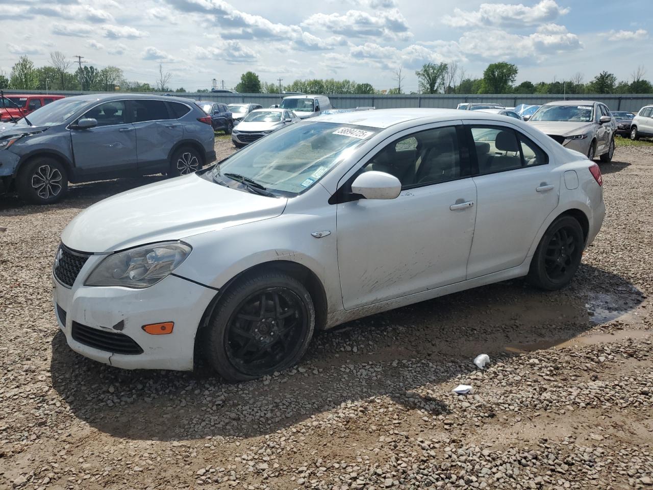 SUZUKI KIZASHI SE