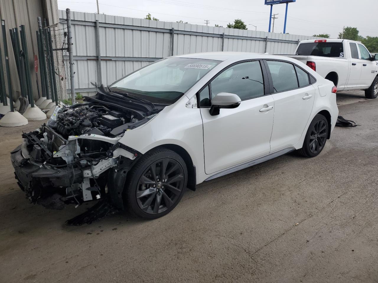 TOYOTA COROLLA SE