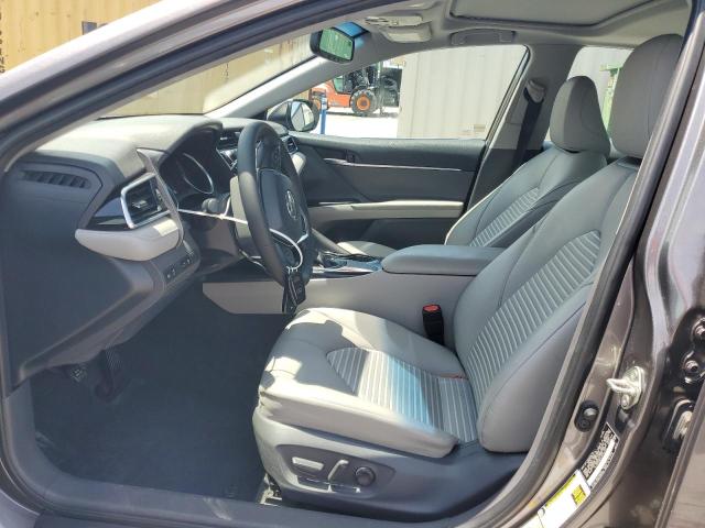 2018 TOYOTA CAMRY L - 4T1B11HK1JU120140