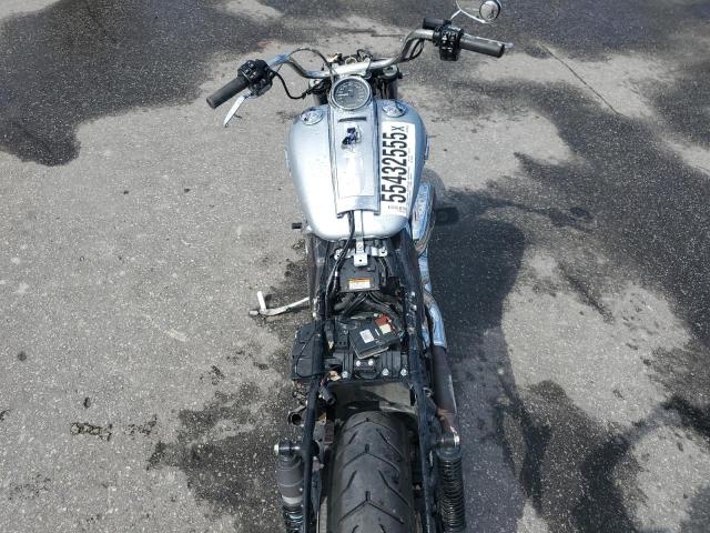 2019 HARLEY-DAVIDSON FLHR - 1HD1FBC19KB654858