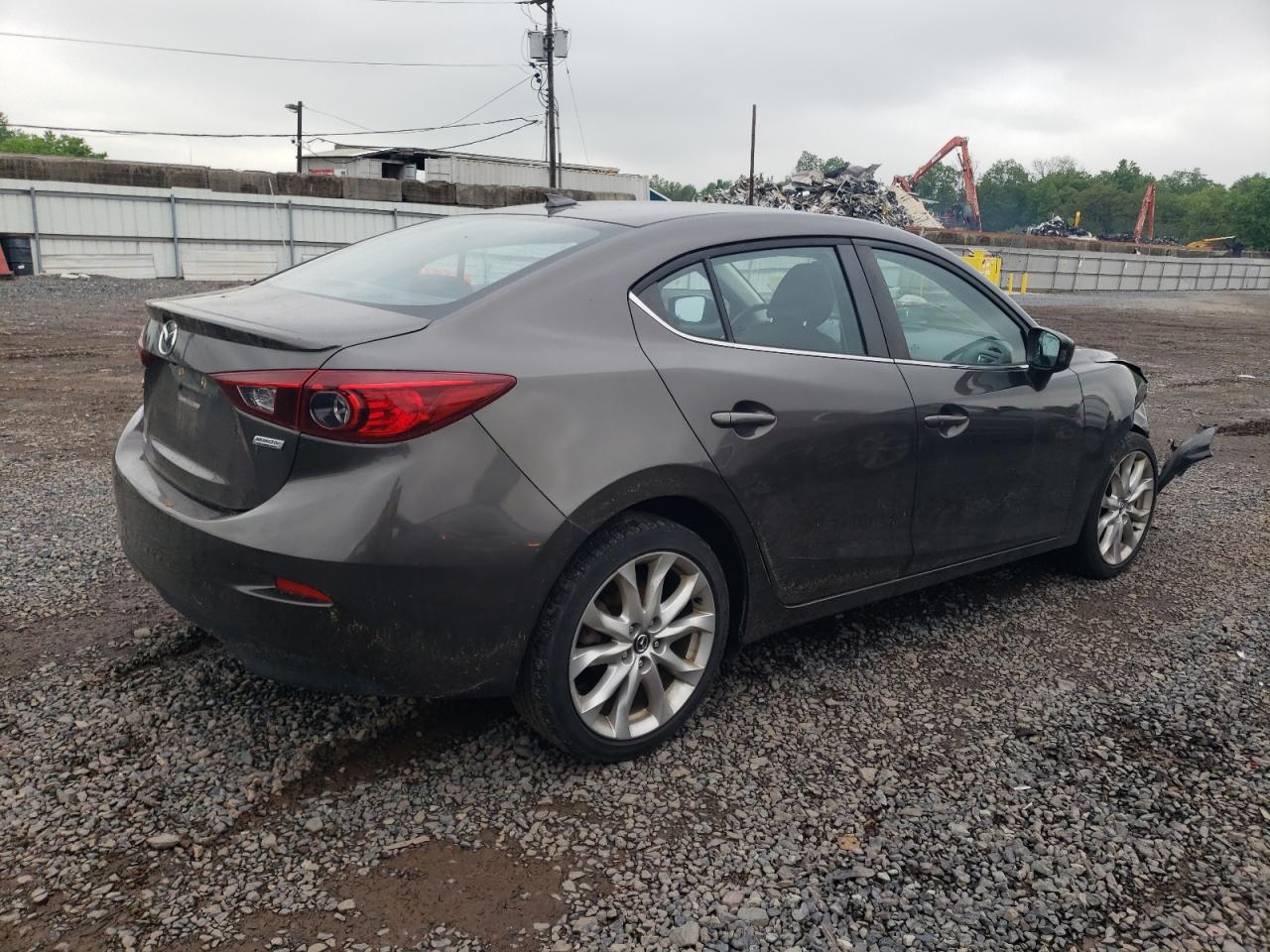 MAZDA 3 TOURING