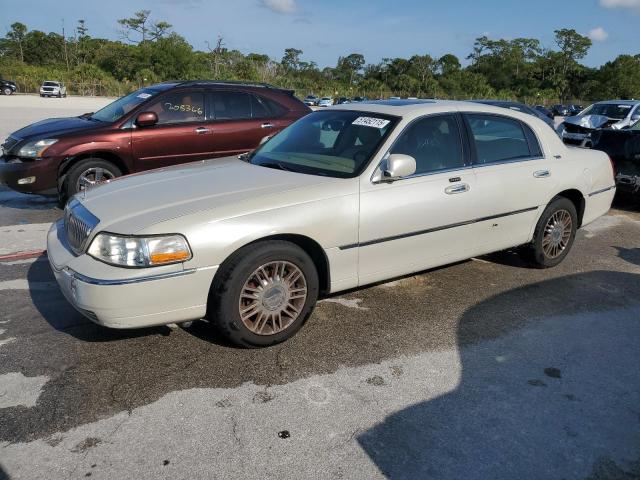 LINCOLN TOWN CAR S