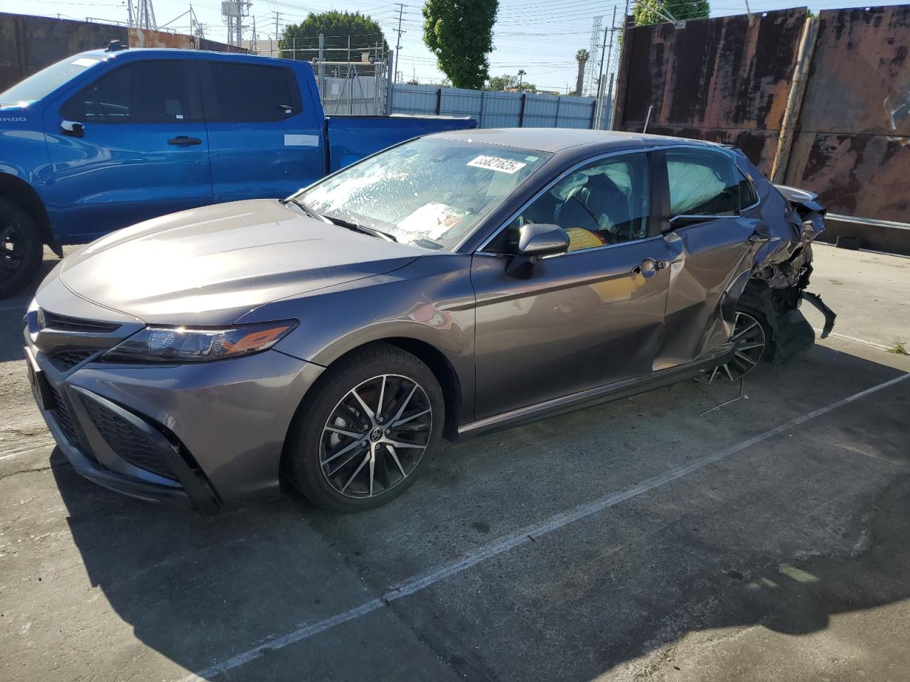 TOYOTA CAMRY SE NIGHT SHADE