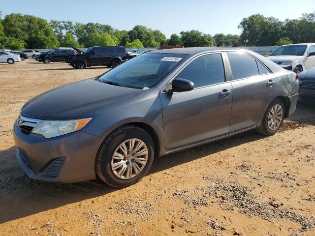 TOYOTA CAMRY BASE