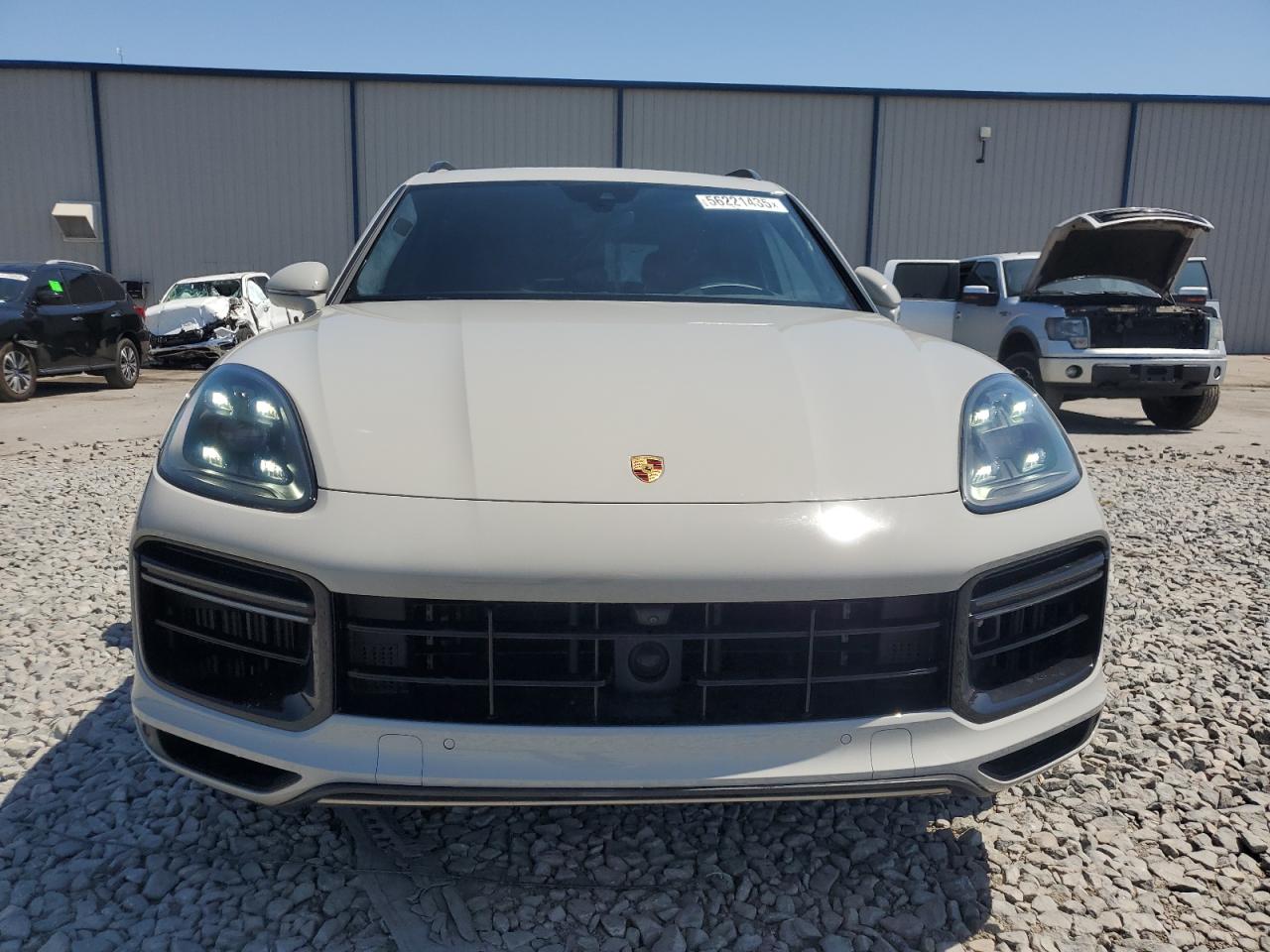 PORSCHE CAYENNE TURBO S E-HYBRID