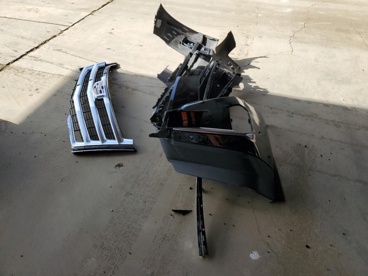 CADILLAC ESCALADE ESV