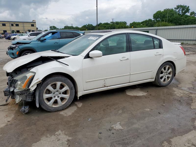 NISSAN MAXIMA SE