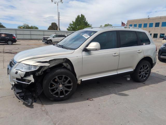 VOLKSWAGEN TOUAREG 2