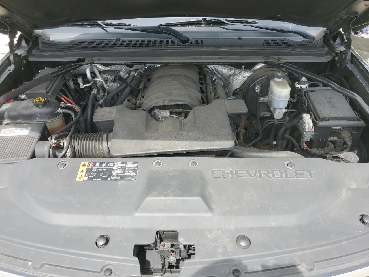 CHEVROLET SUBURBAN K1500 LT