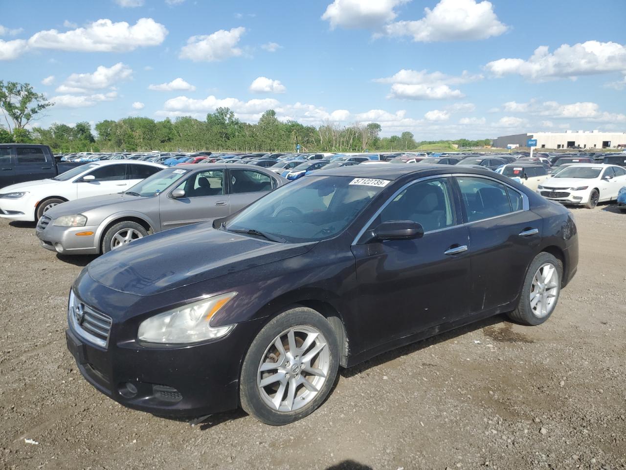 NISSAN MAXIMA S