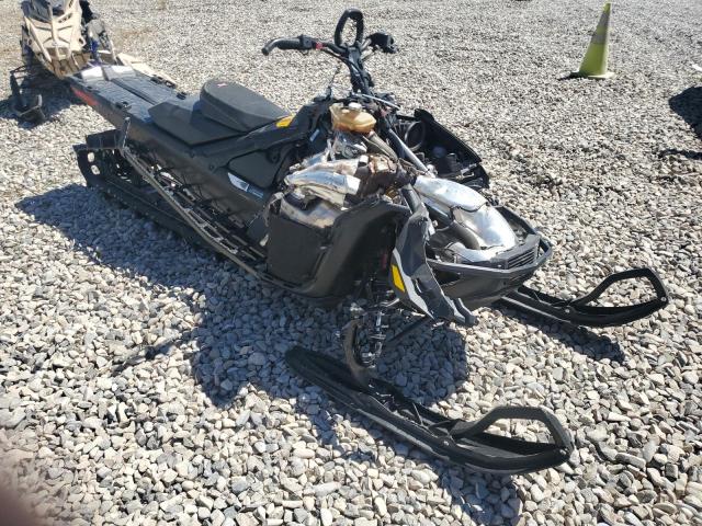 SKI DOO SUMMIT