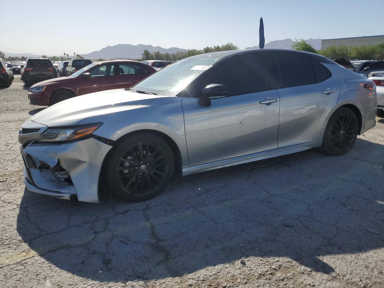 TOYOTA CAMRY XSE