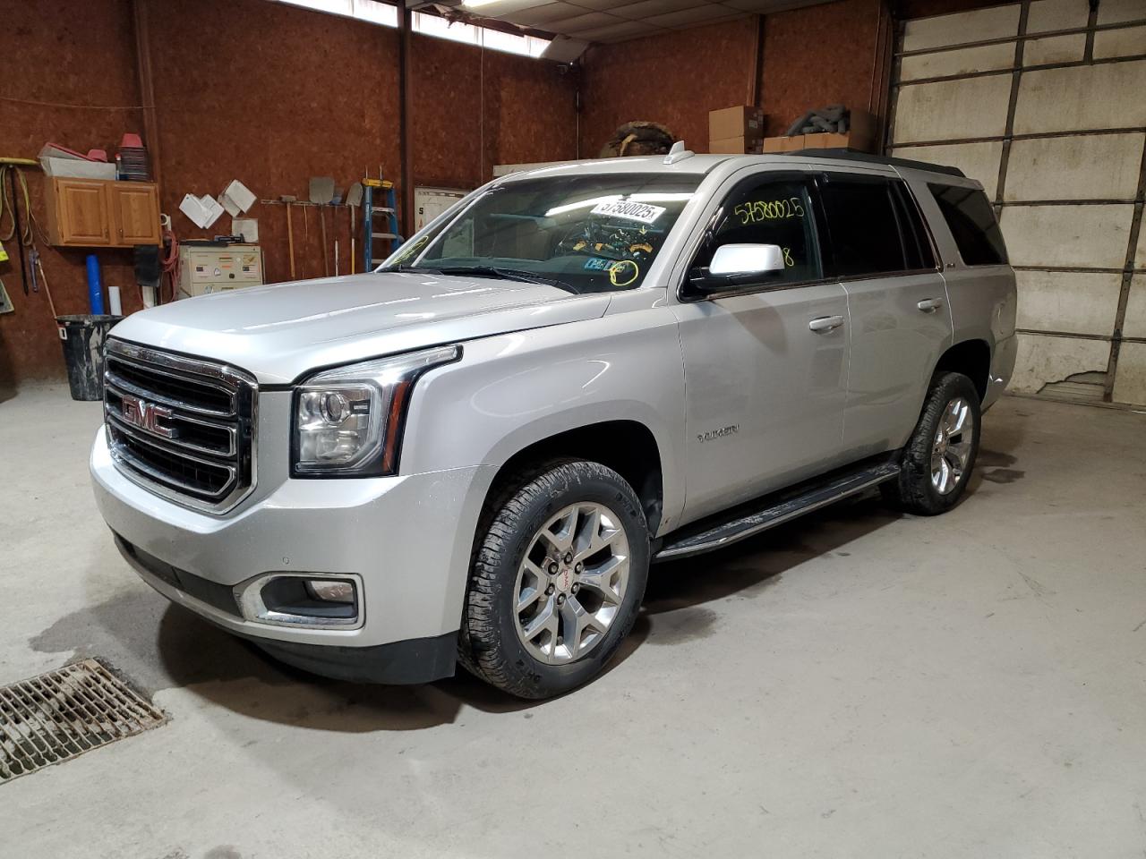 Salvage GMC Yukon
