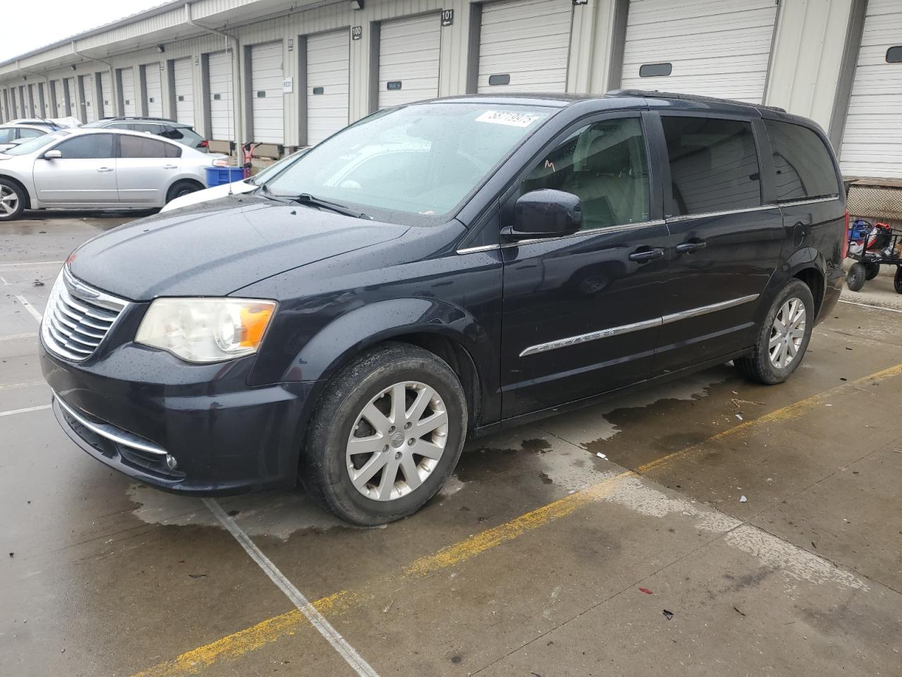 CHRYSLER TOWN & COUNTRY TOURING