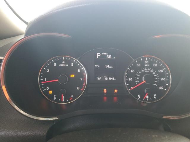 2017 KIA FORTE LX 3KPFK4A7XHE028558
