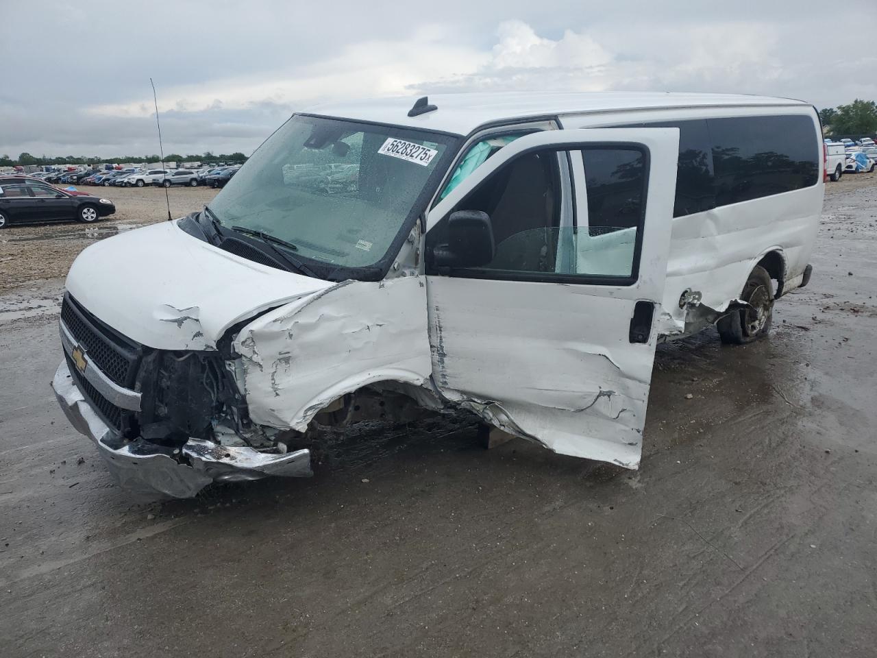 CHEVROLET EXPRESS LT