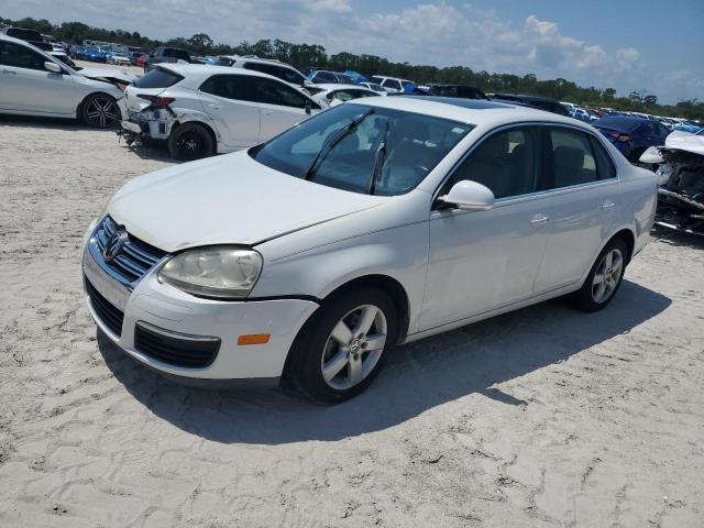 VOLKSWAGEN JETTA SE