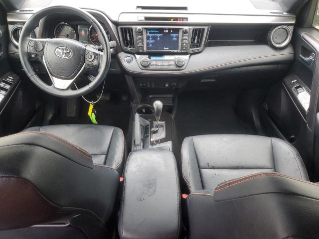 2017 TOYOTA RAV4 SE - JTMJFREV9HJ152439