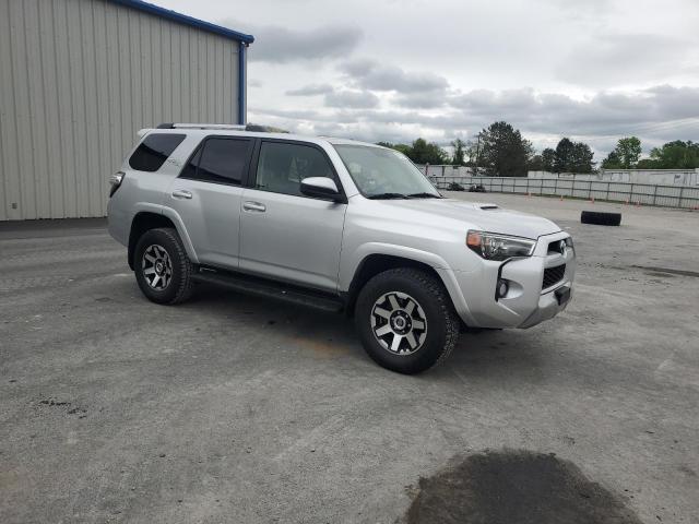 Vin: jtebu5jr1h5443128, lot: 58727585, toyota 4runner sr5/sr5 premium 20174