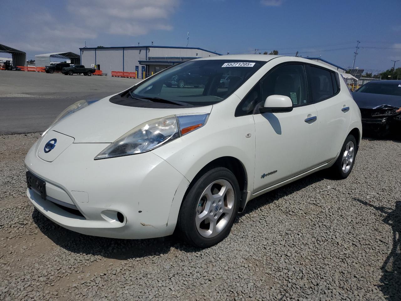 NISSAN LEAF SV