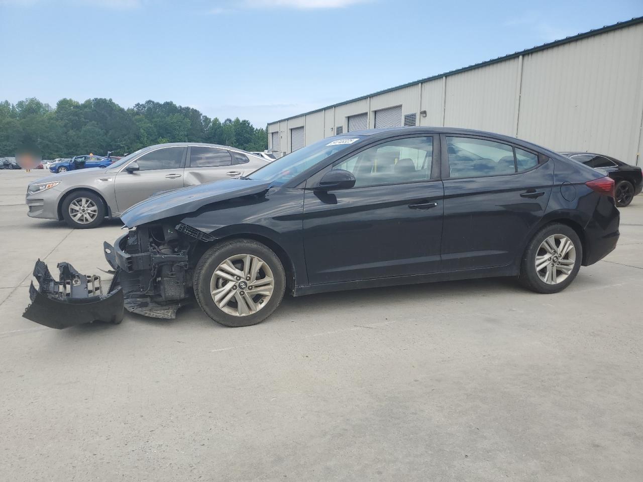 HYUNDAI ELANTRA SEL
