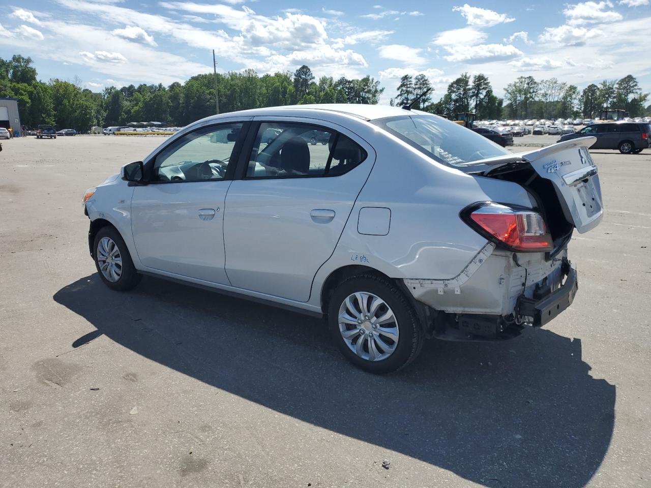 MITSUBISHI MIRAGE G4 ES