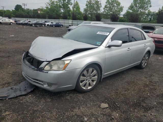 TOYOTA AVALON XL