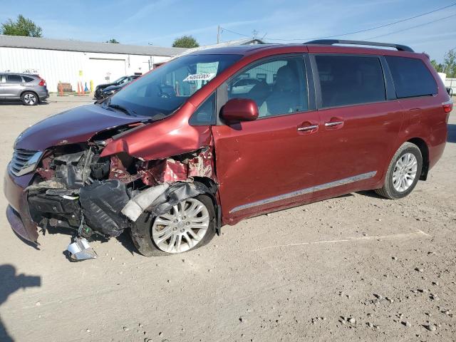 TOYOTA SIENNA XLE