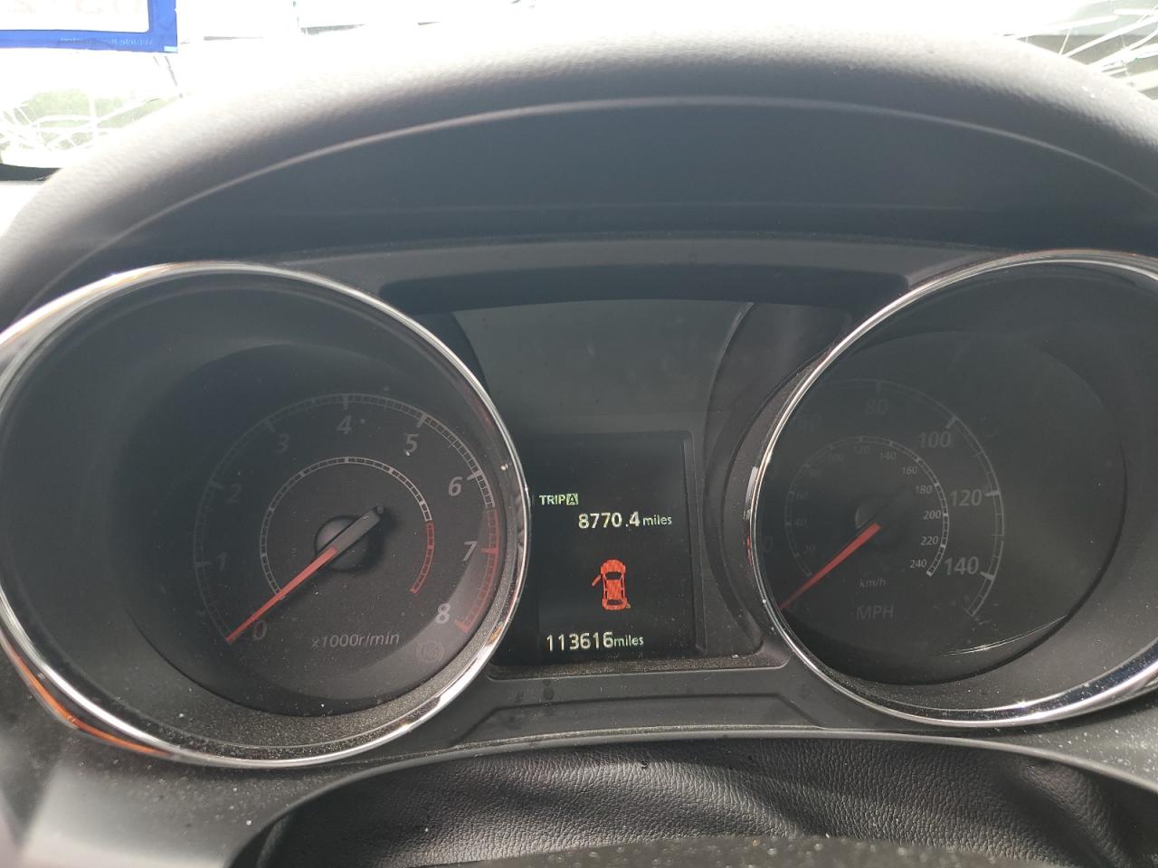 MITSUBISHI OUTLANDER ES