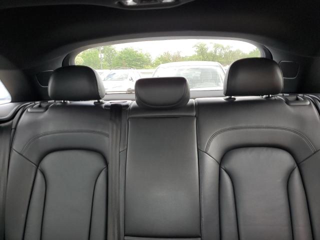 2018 AUDI Q3 PREMIUM WA1ECCFS1JR010504