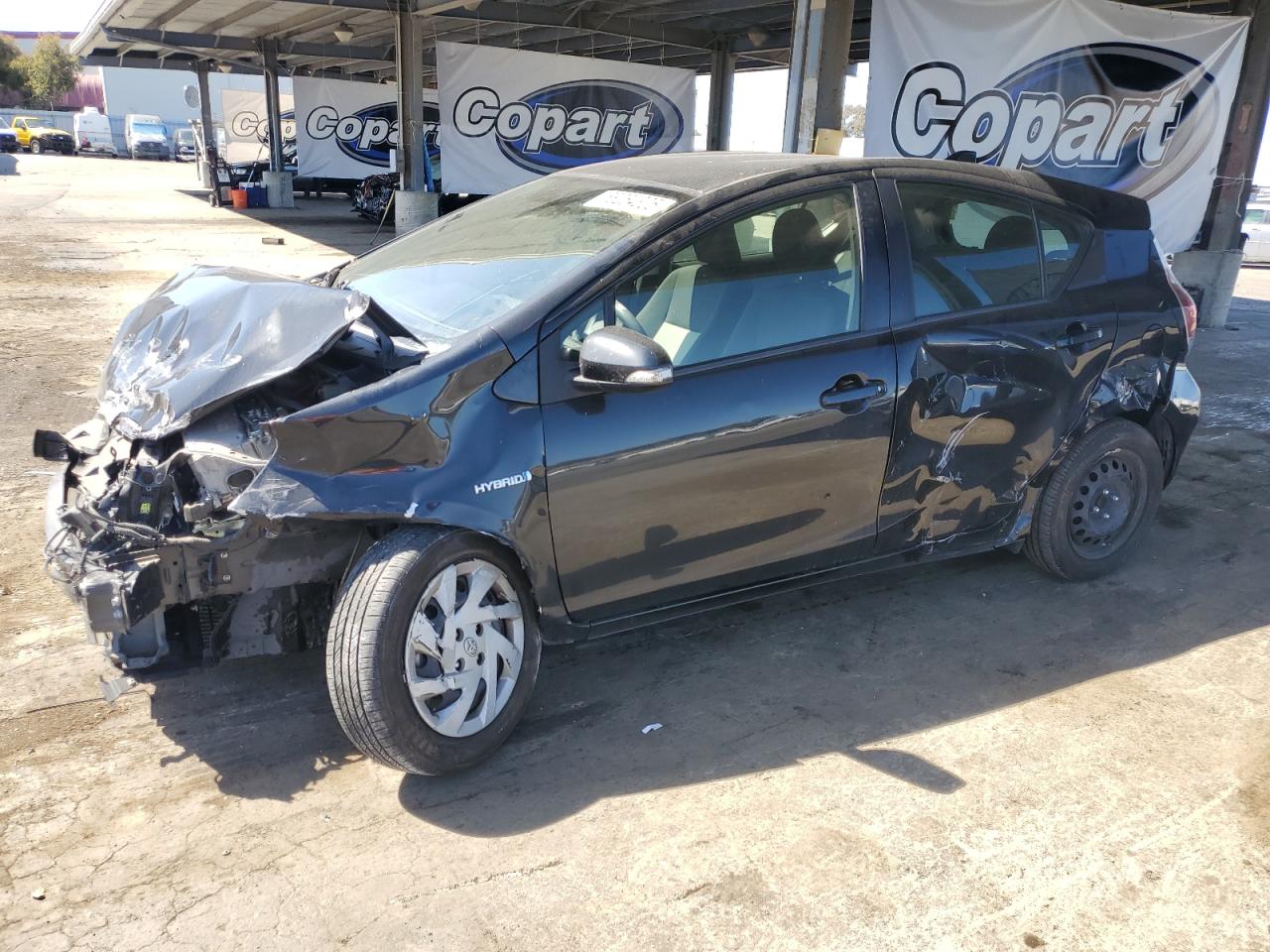 TOYOTA PRIUS C