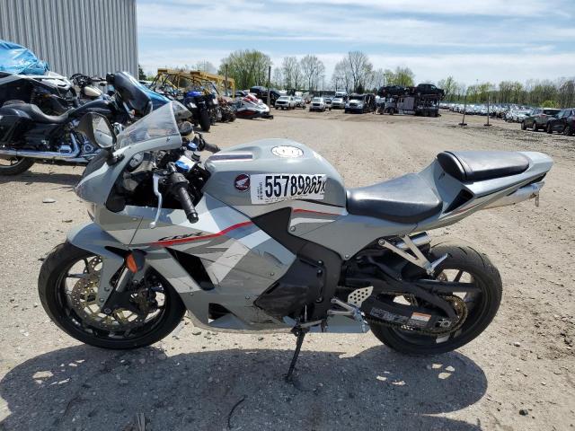 2025 HONDA CBR600 RA JH2PC4084SK900028