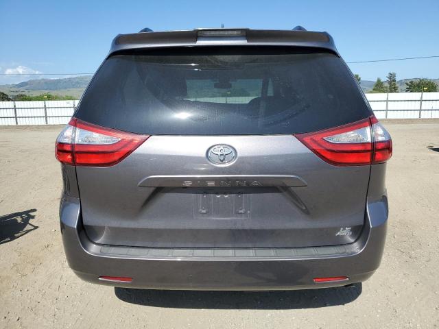 2018 TOYOTA SIENNA LE 5TDJZ3DC8JS193755