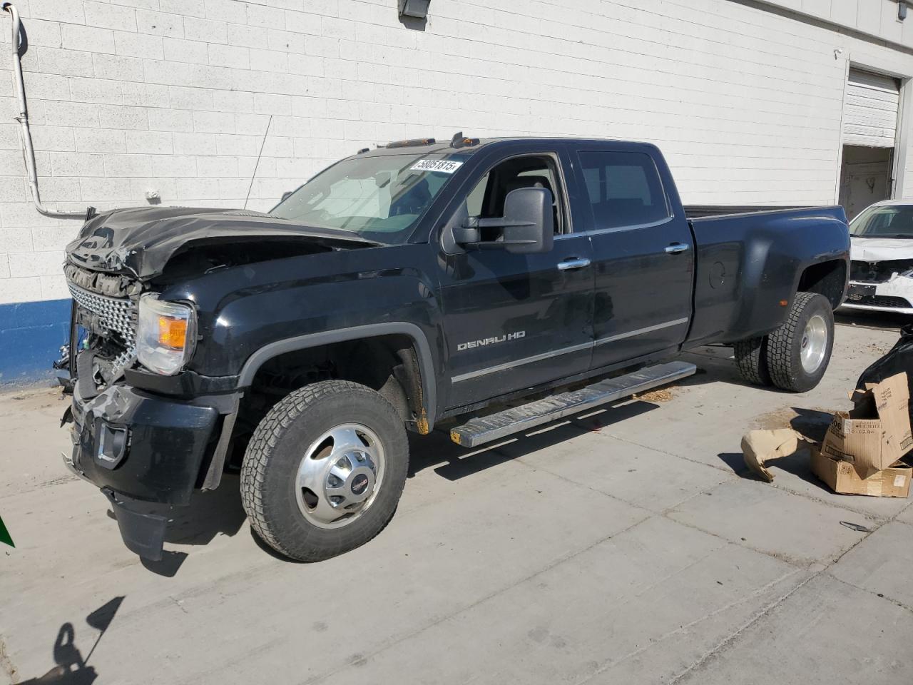 GMC SIERRA K3500 DENALI