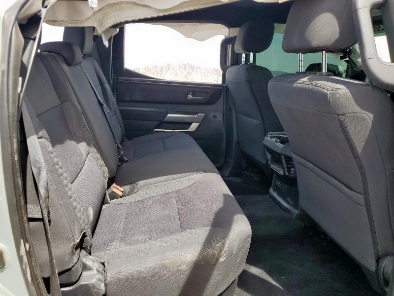 2025 TOYOTA TUNDRA CRE 5TFLA5DB4SX257935