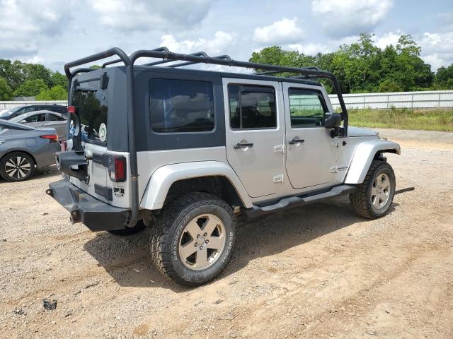 JEEP WRANGLER U 2010 silver  gas 1J4HA5H15AL107193 photo #4