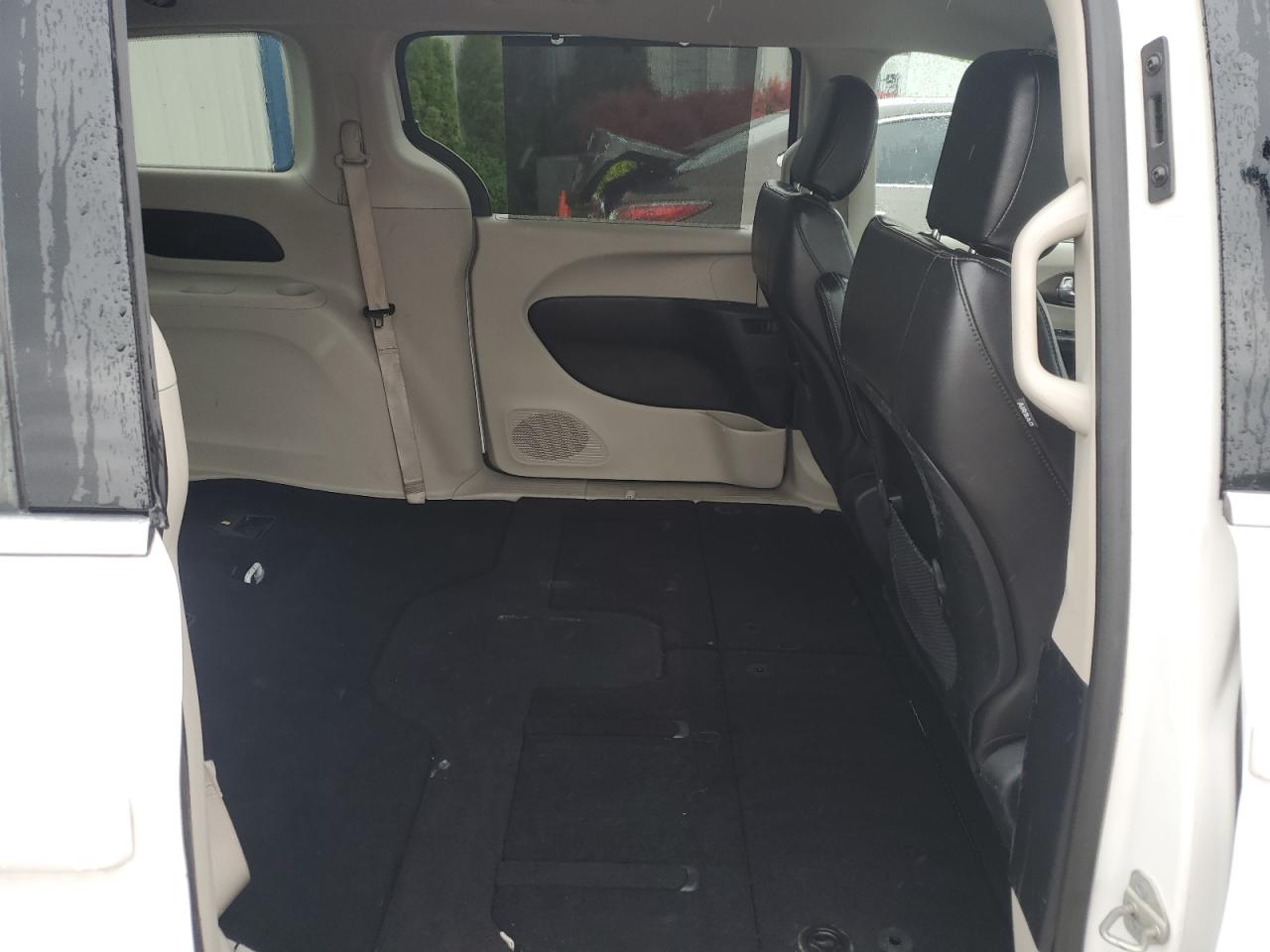 CHRYSLER VOYAGER LXI