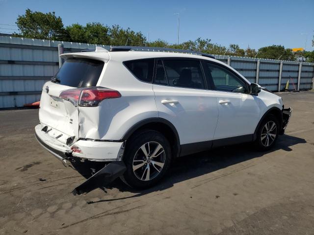 Vin: jtmrfrev4hd209714, lot: 57386945, toyota rav4 xle 20173