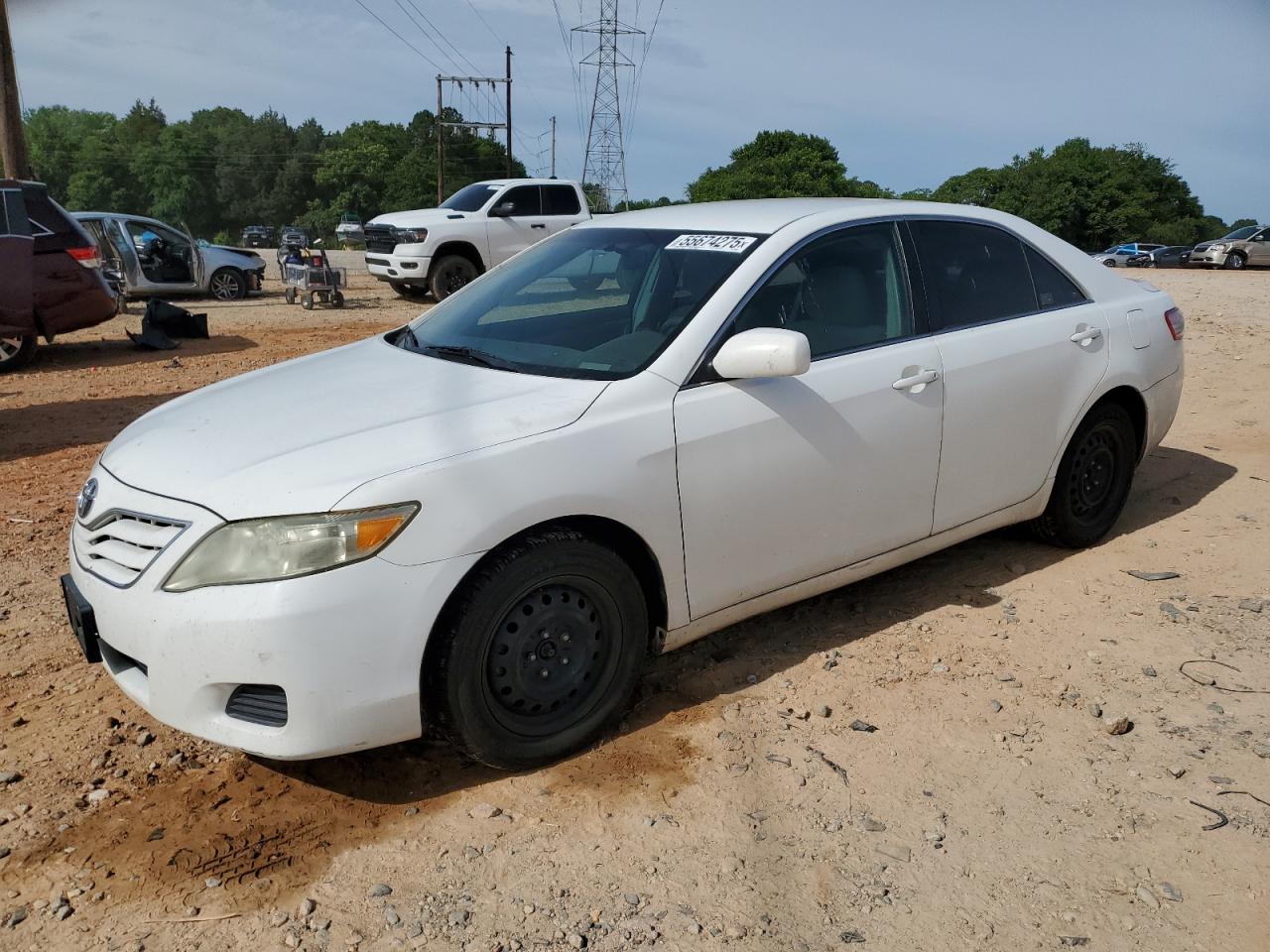 TOYOTA CAMRY BASE