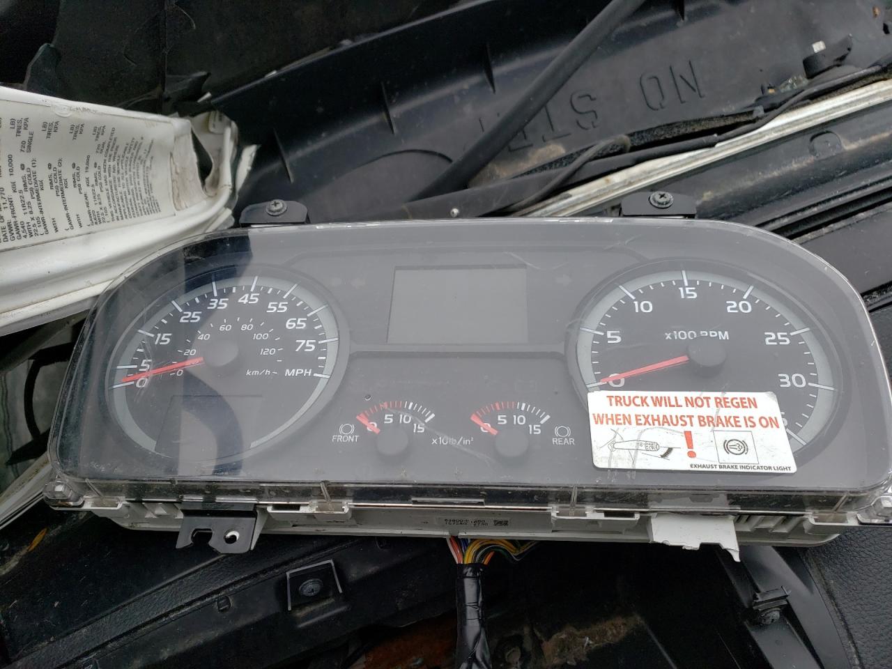 Lot #3281570398 2018 HINO 258/268