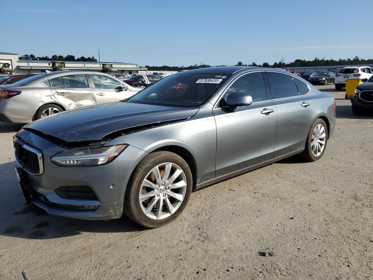 VOLVO S90 T6 MOMENTUM